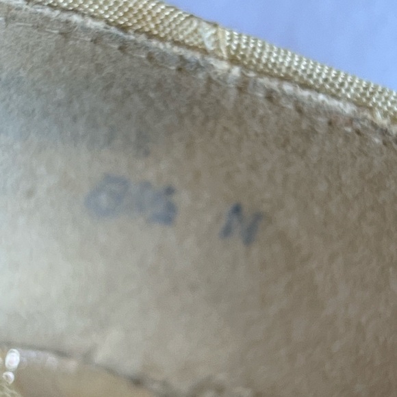 Vintage Gold Jeweled Shoes - Picture 8 of 15